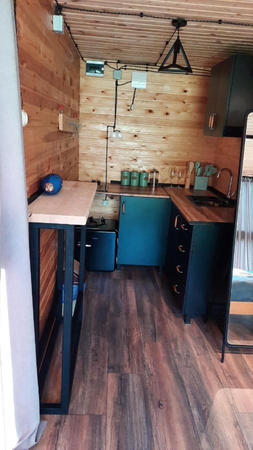 Pirdapira Apartment Juta Luaran gambar